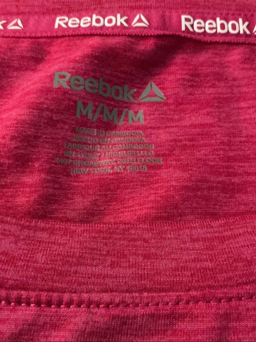 Reebok Long Sleeve Athletic Top in Pink activewear athleisure sporty collegiate - Picture 3 of 7